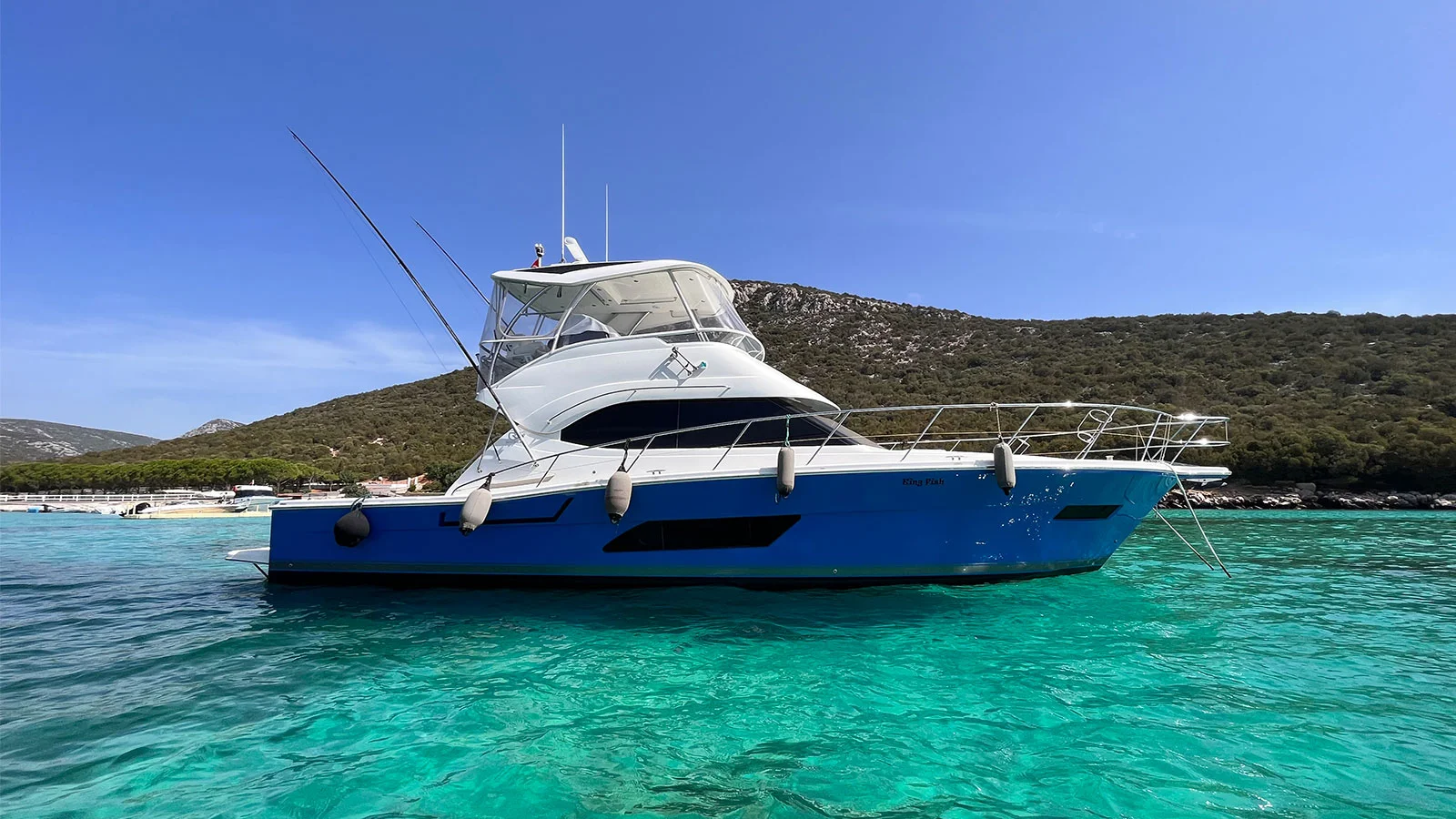 2018 Riviera 43 Open Flybridge