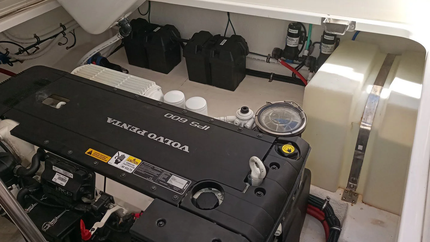 2018 Riviera 43 Open Flybridge