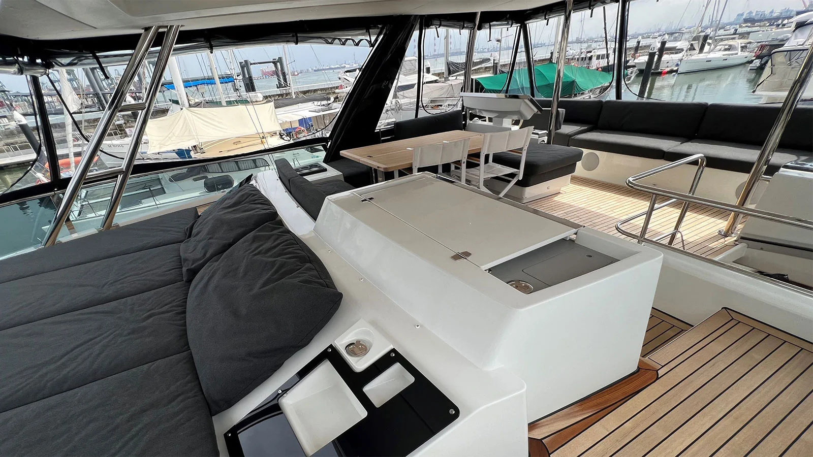 2019 Lagoon 630