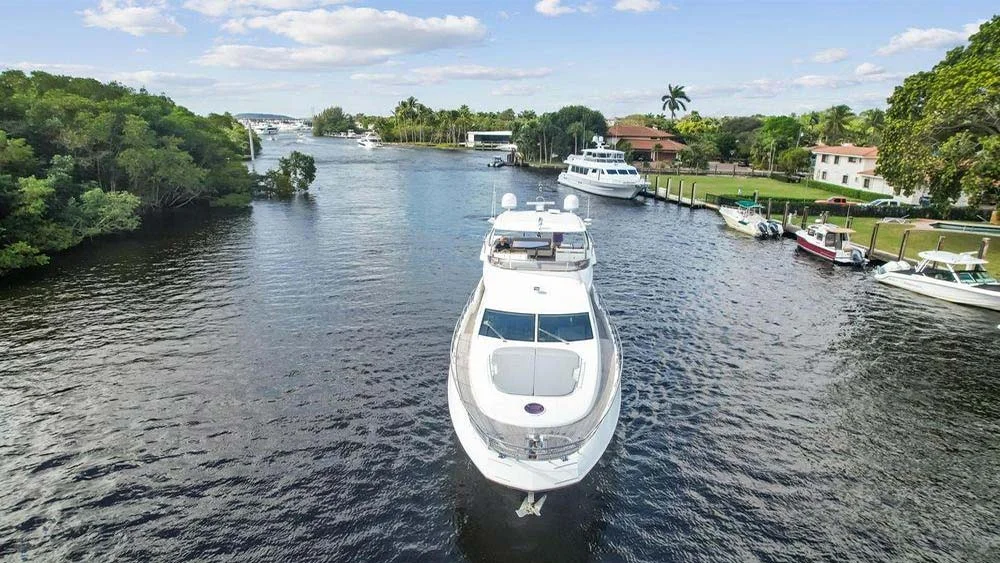 2013 Azimut 70 Fly