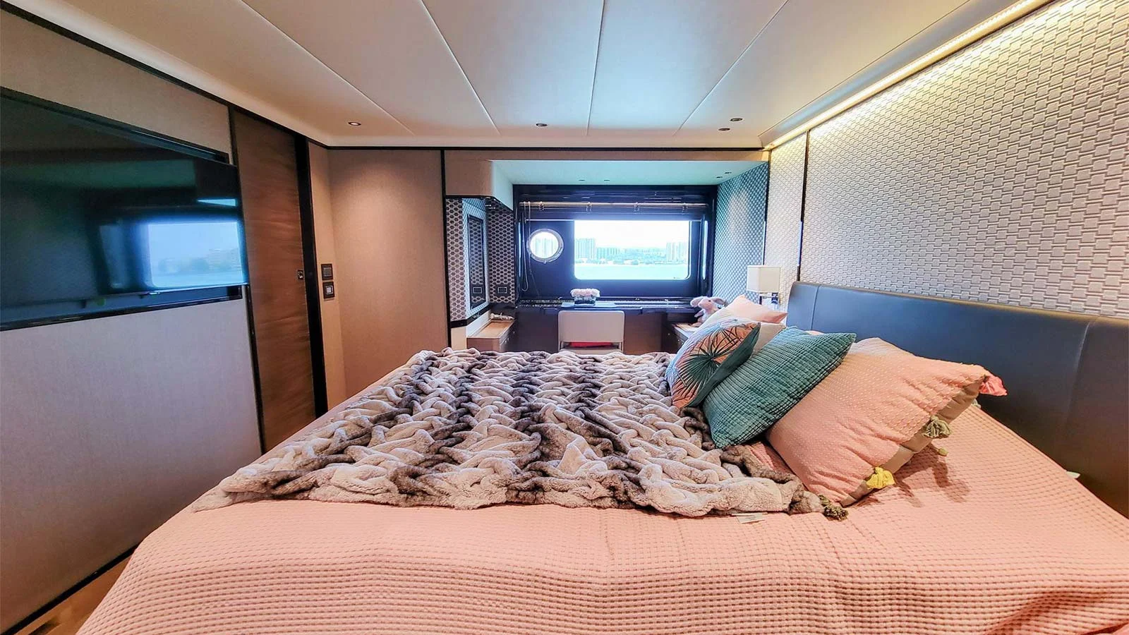 2020 Absolute Navetta 73