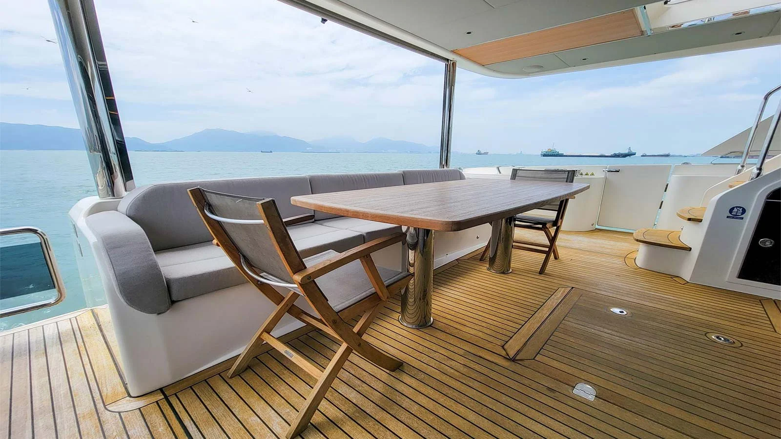 2020 Absolute Navetta 73