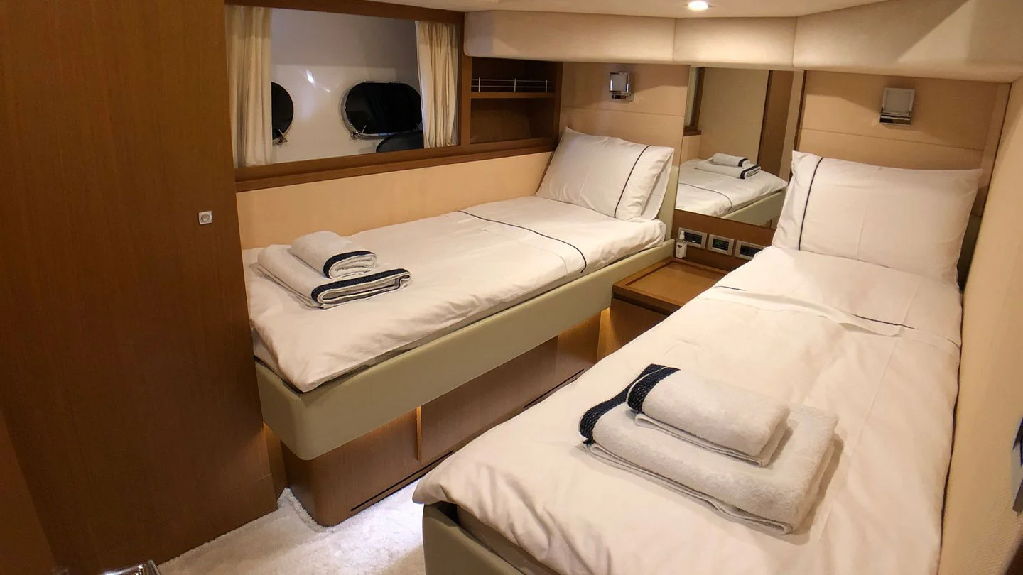 2008 Ferretti 780 HT