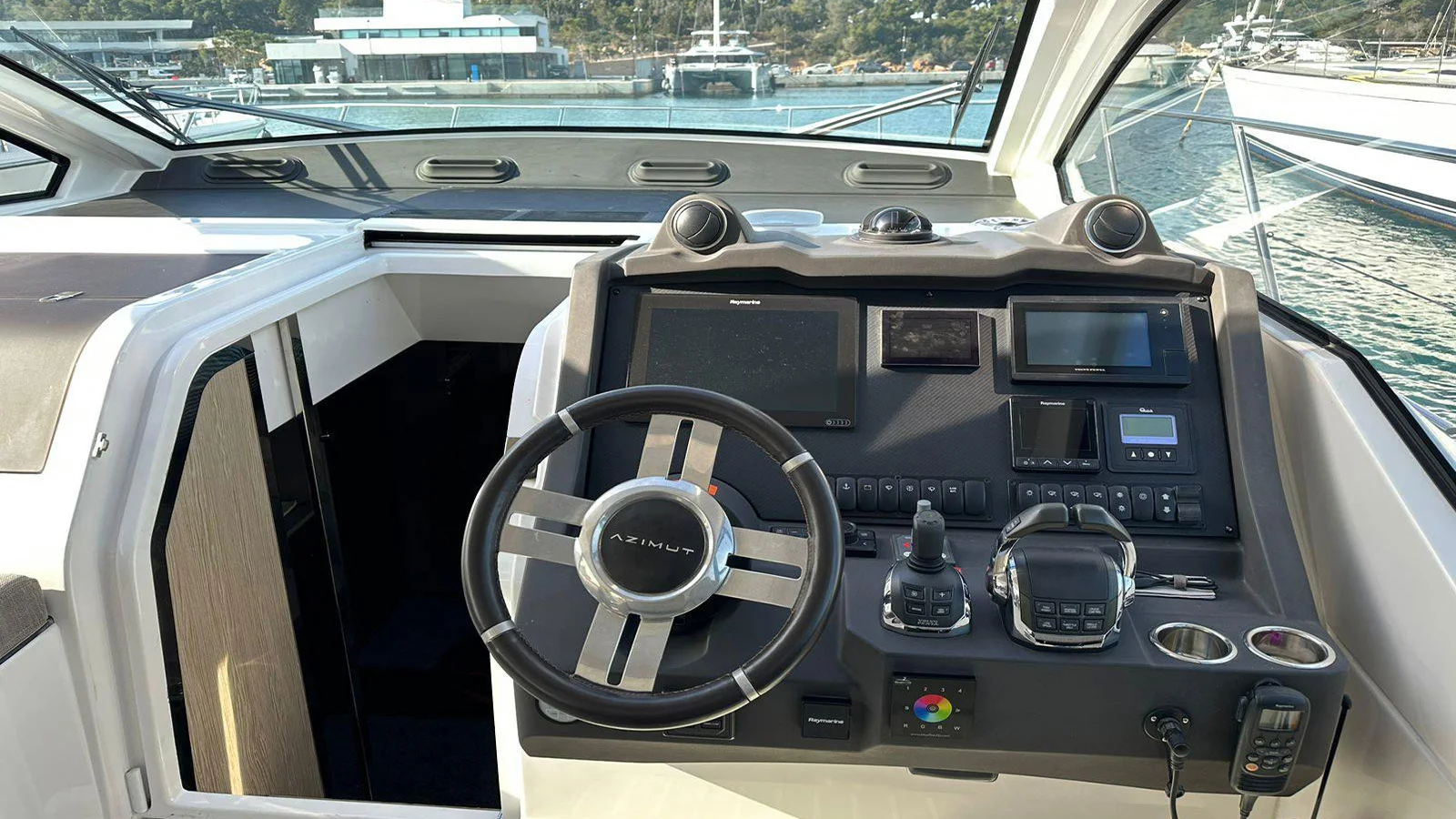 2018 Azimut Atlantis 51