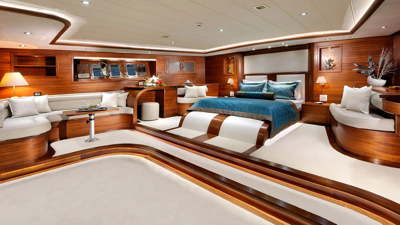 2011 Ruth Yachting 41m