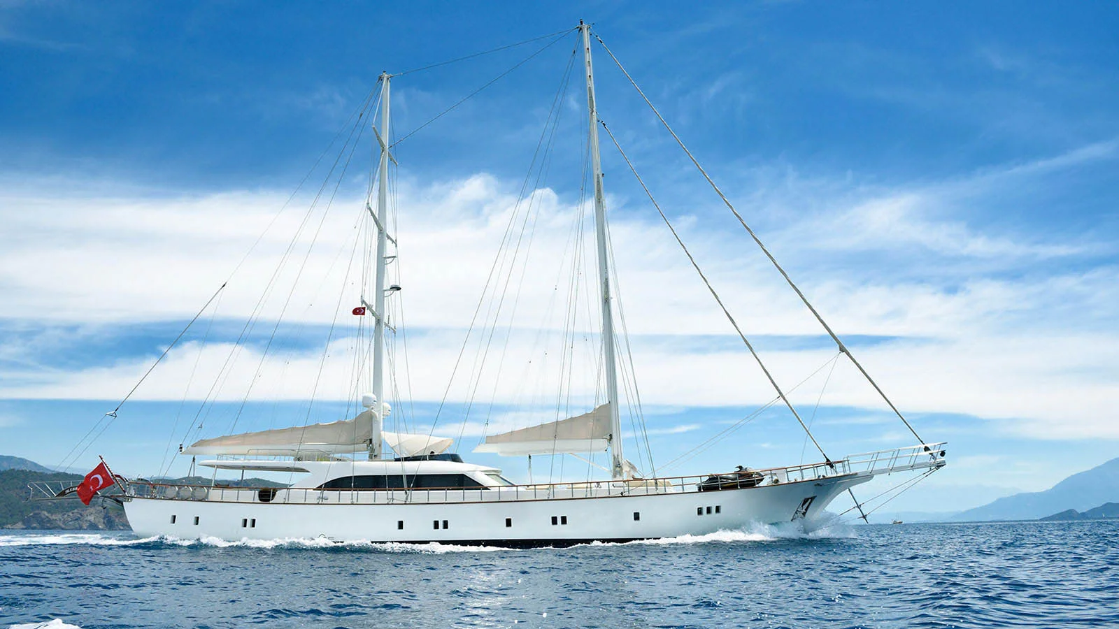 2011 Ruth Yachting 41m