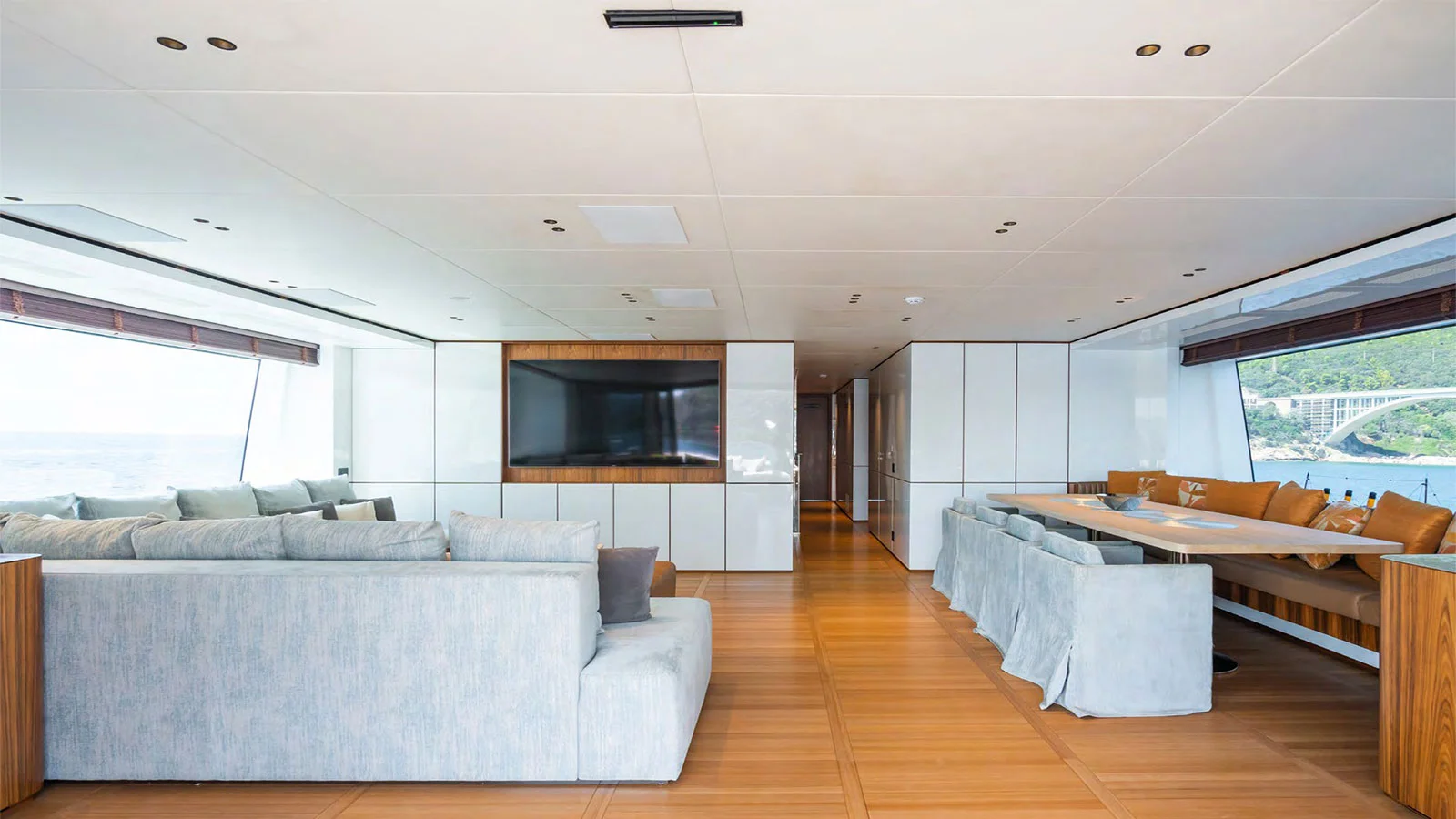 2021 Benetti Oasis 40m