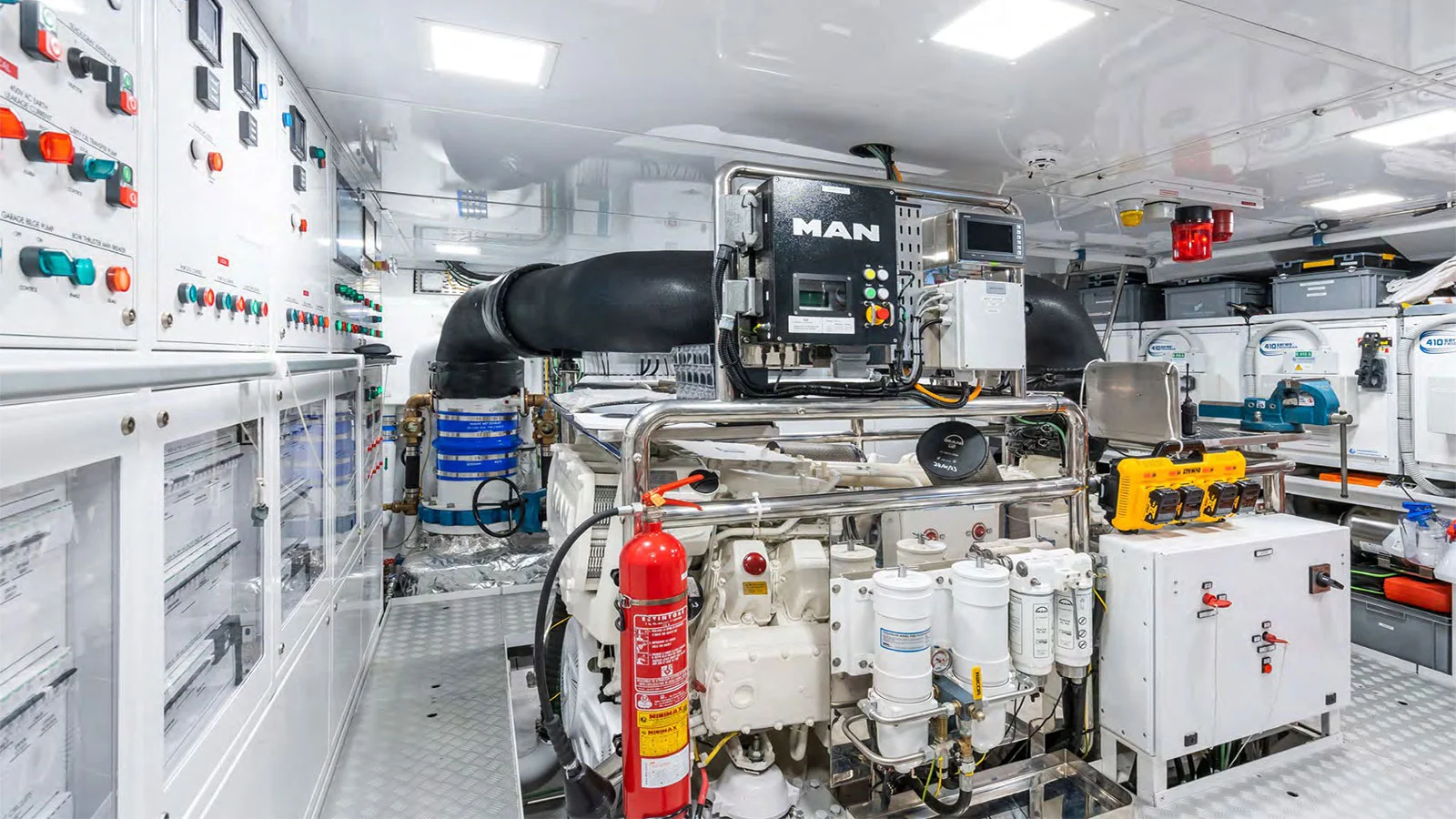 2021 Benetti Oasis 40m