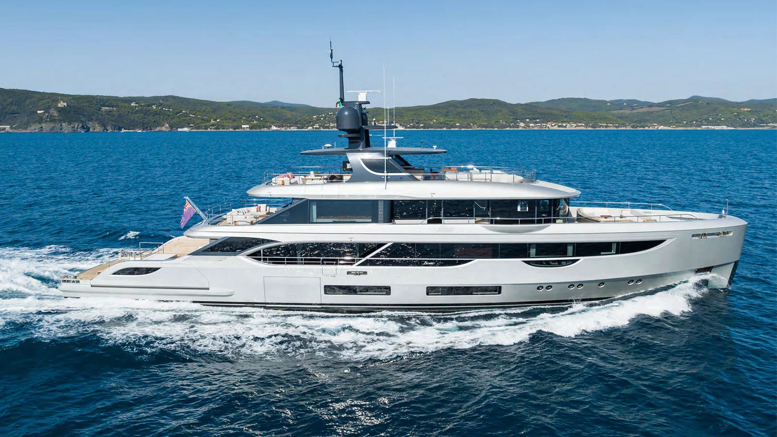 2021 Benetti Oasis 40m