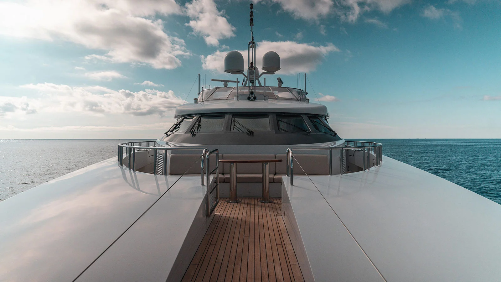 2003 Heesen 44m