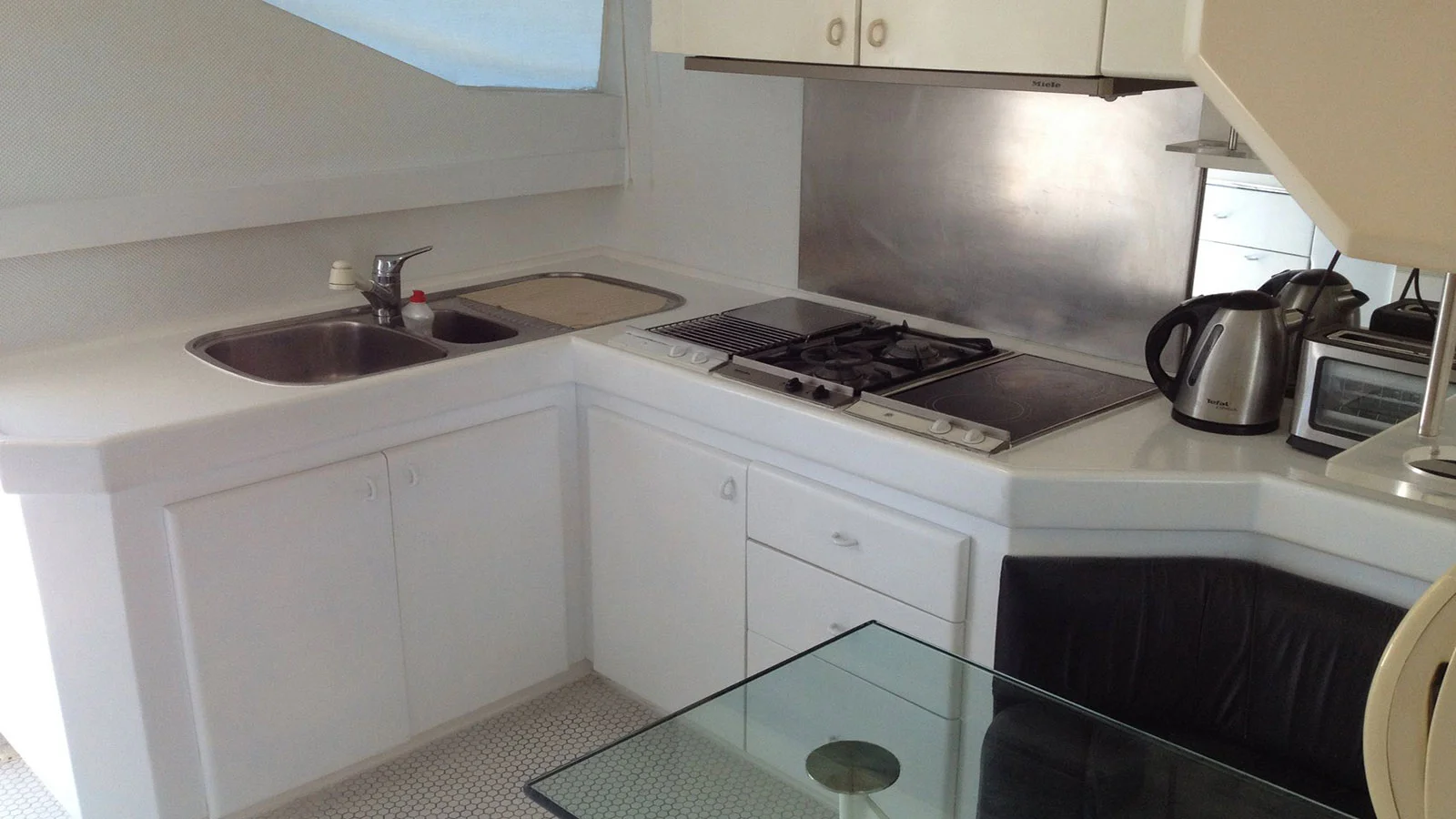 1994 Tuzla 26M Flybridge