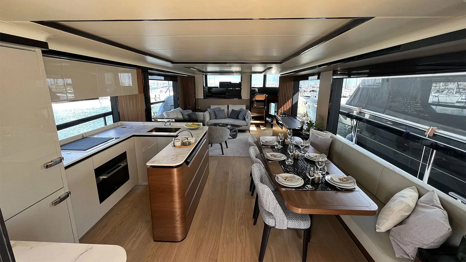 2023 Absolute Navetta 68