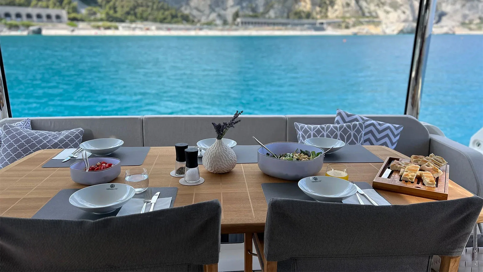 2023 Absolute Navetta 68