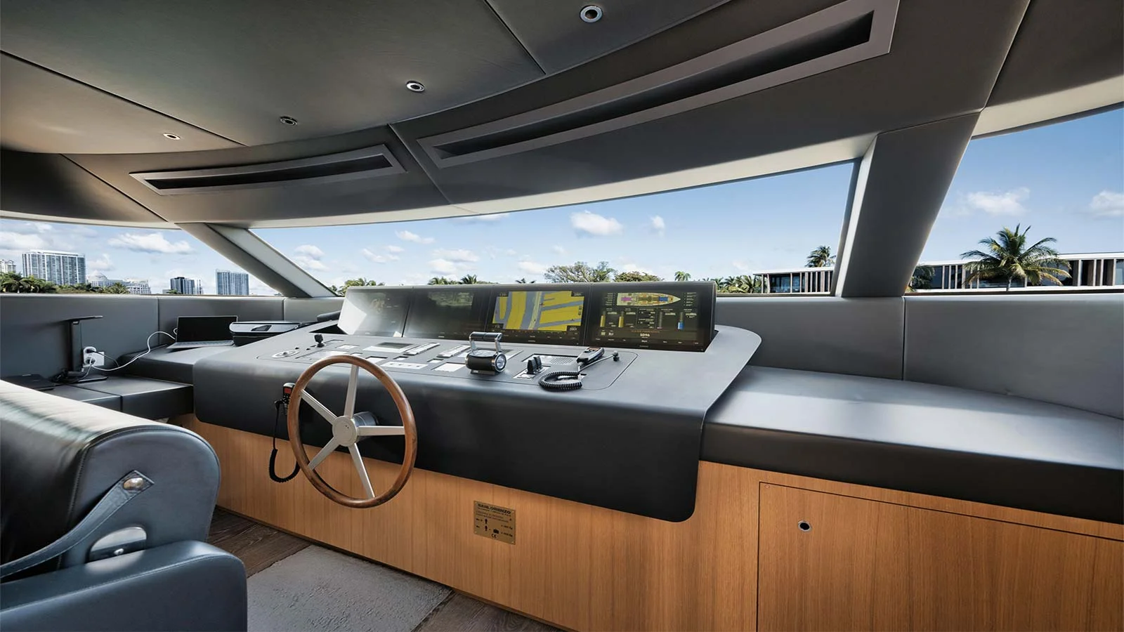 2021 Sanlorenzo SD96