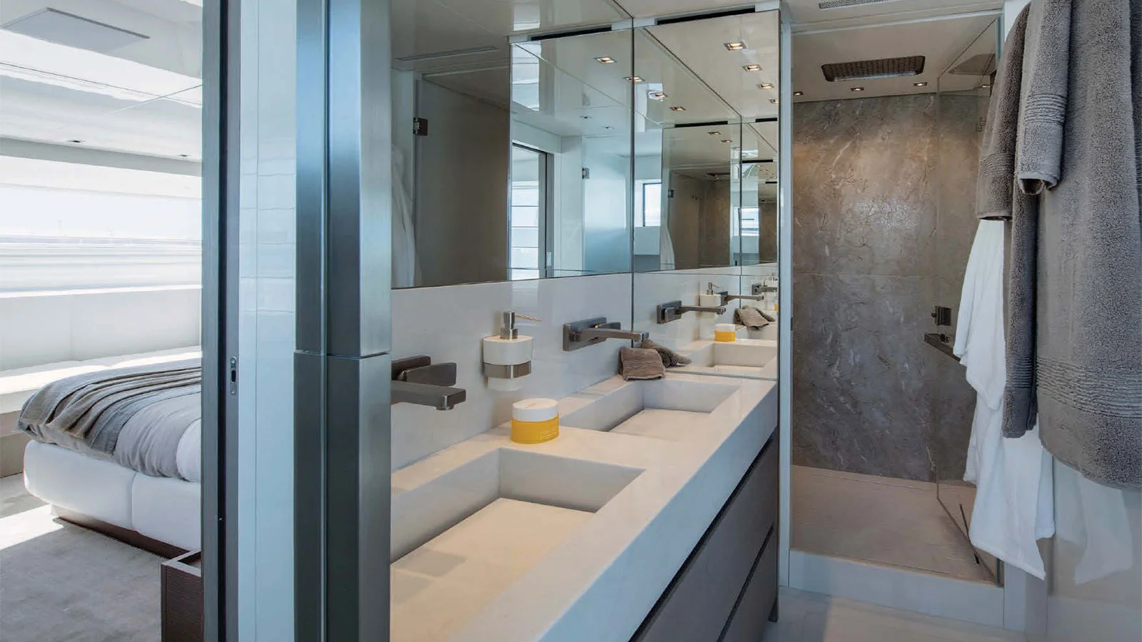 2018 Sanlorenzo SL106