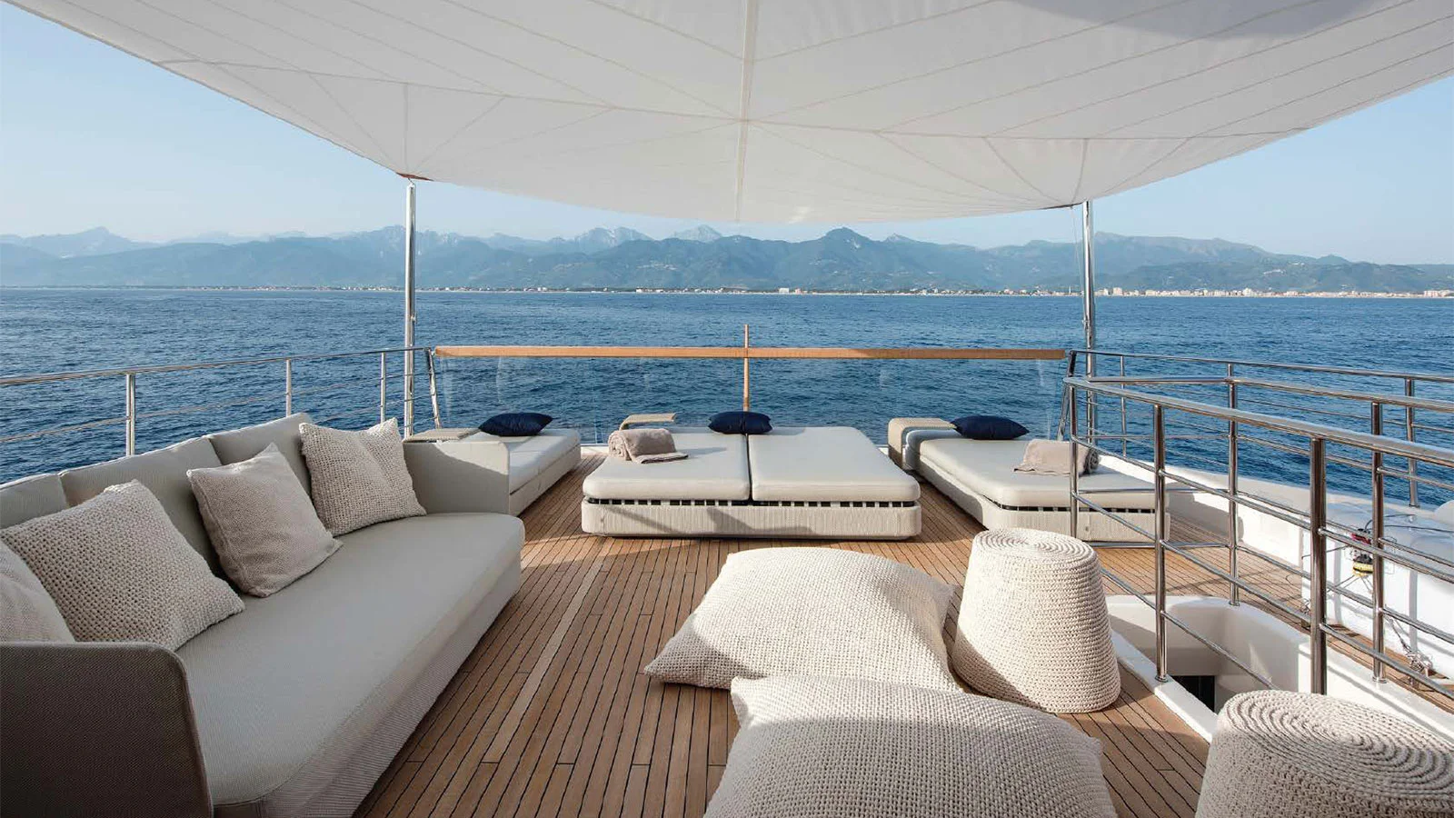 2018 Sanlorenzo SL106