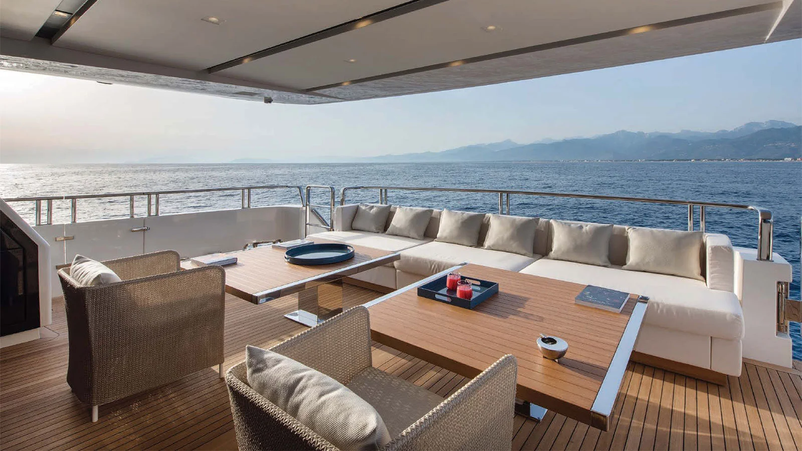 2018 Sanlorenzo SL106