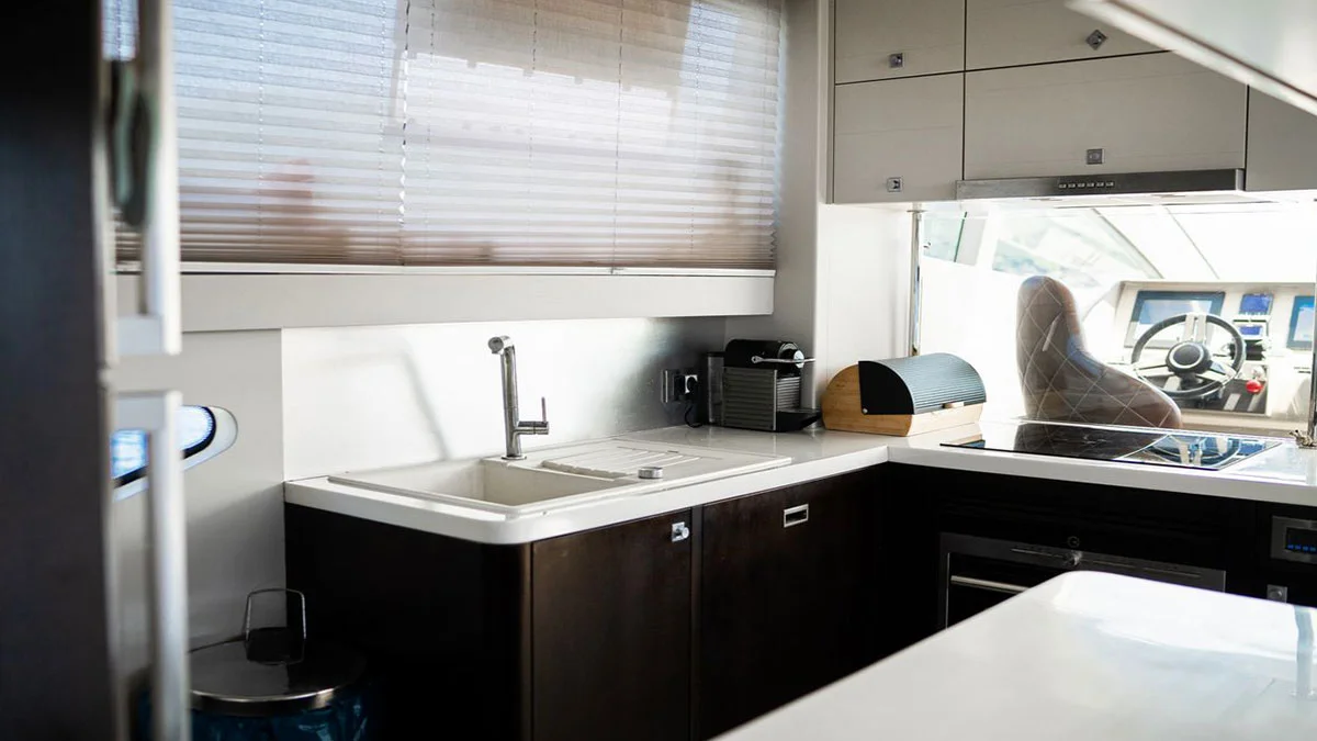 2015 Numarine 78 Fly