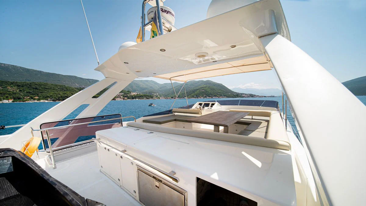 2015 Numarine 78 Fly