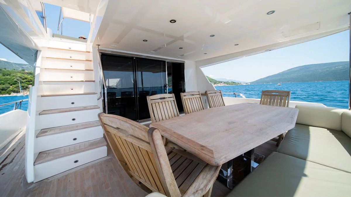 2015 Numarine 78 Fly