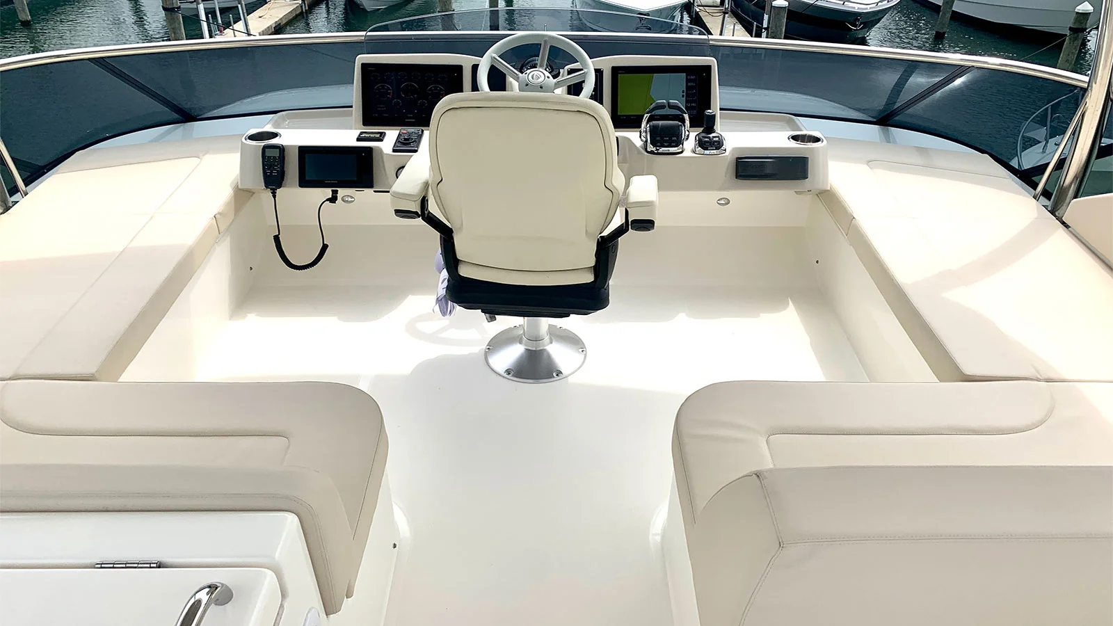 2018 Absolute Navetta 58