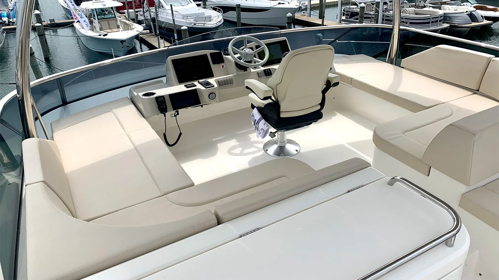 2018 Absolute Navetta 58