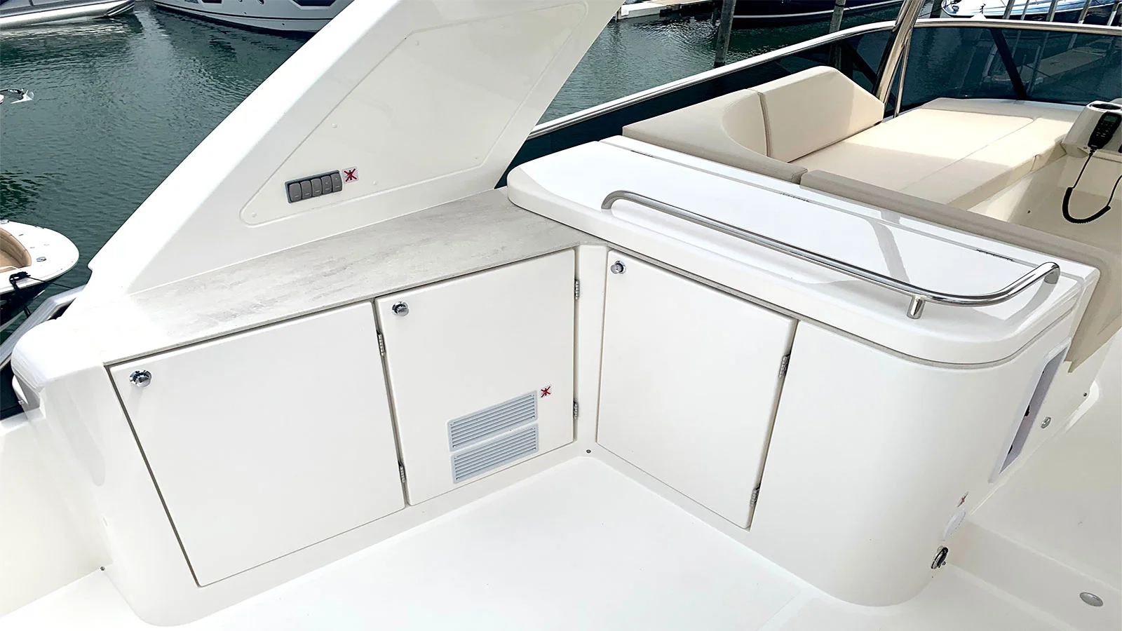 2018 Absolute Navetta 58