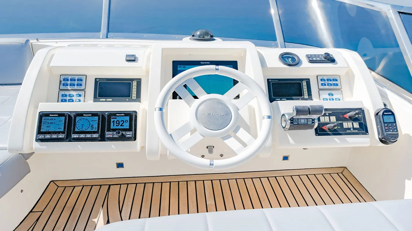 2008 Azimut 75