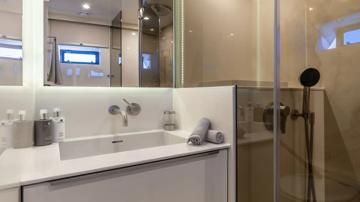 2017 Sunreef Supreme 68