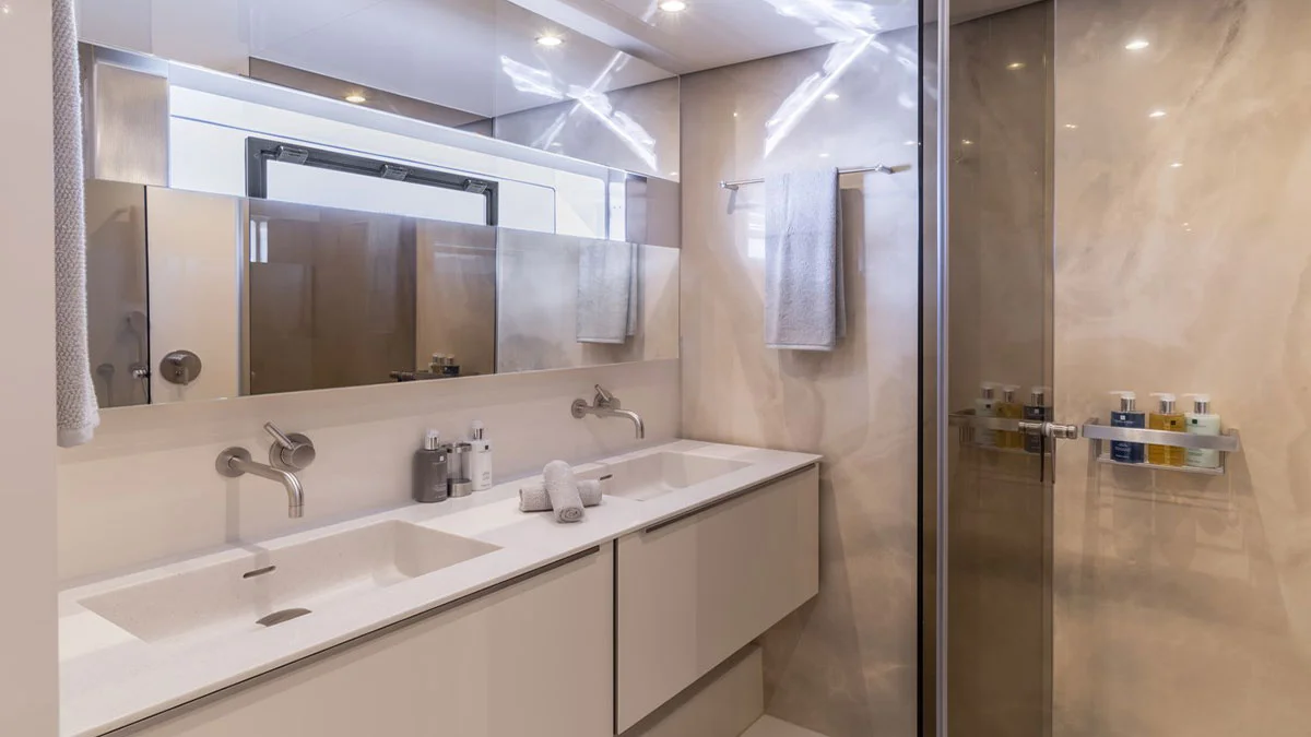 2017 Sunreef Supreme 68