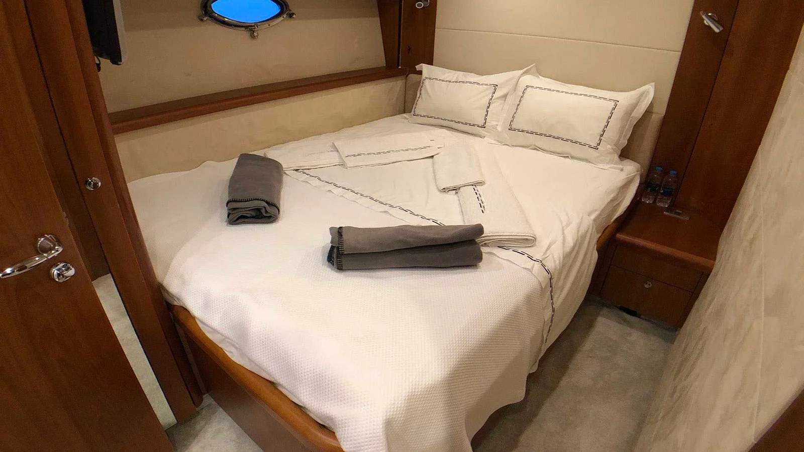 2007 Sunseeker 75 Yachts