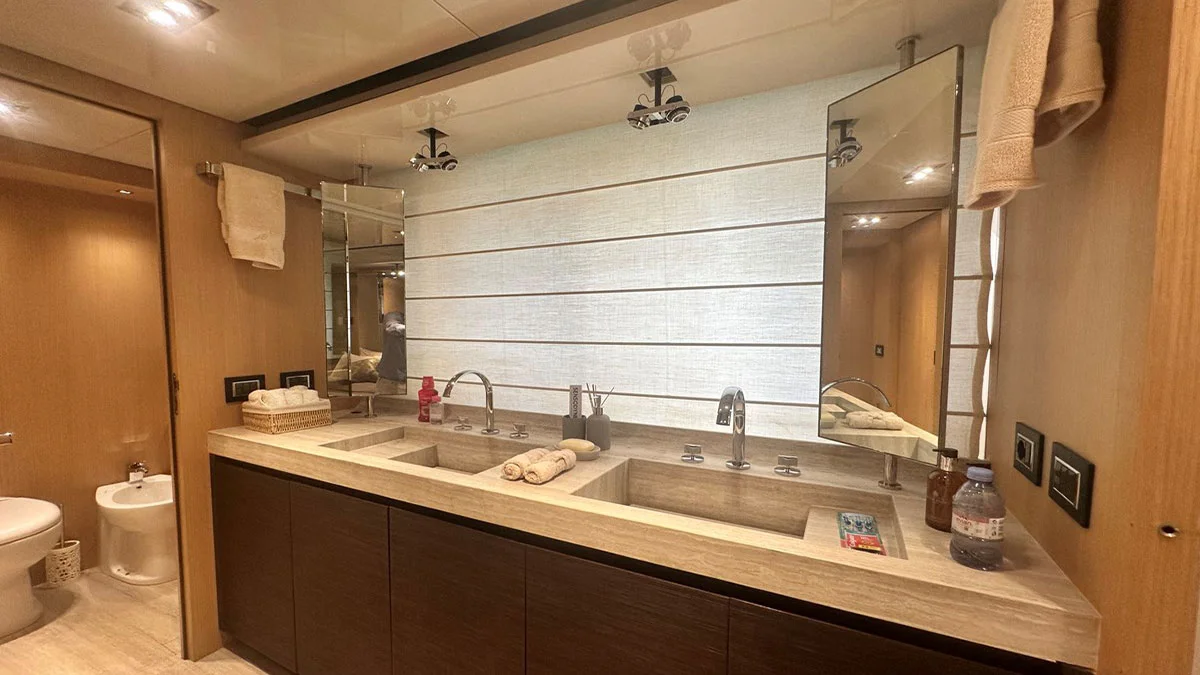 2013 Sanlorenzo SL94