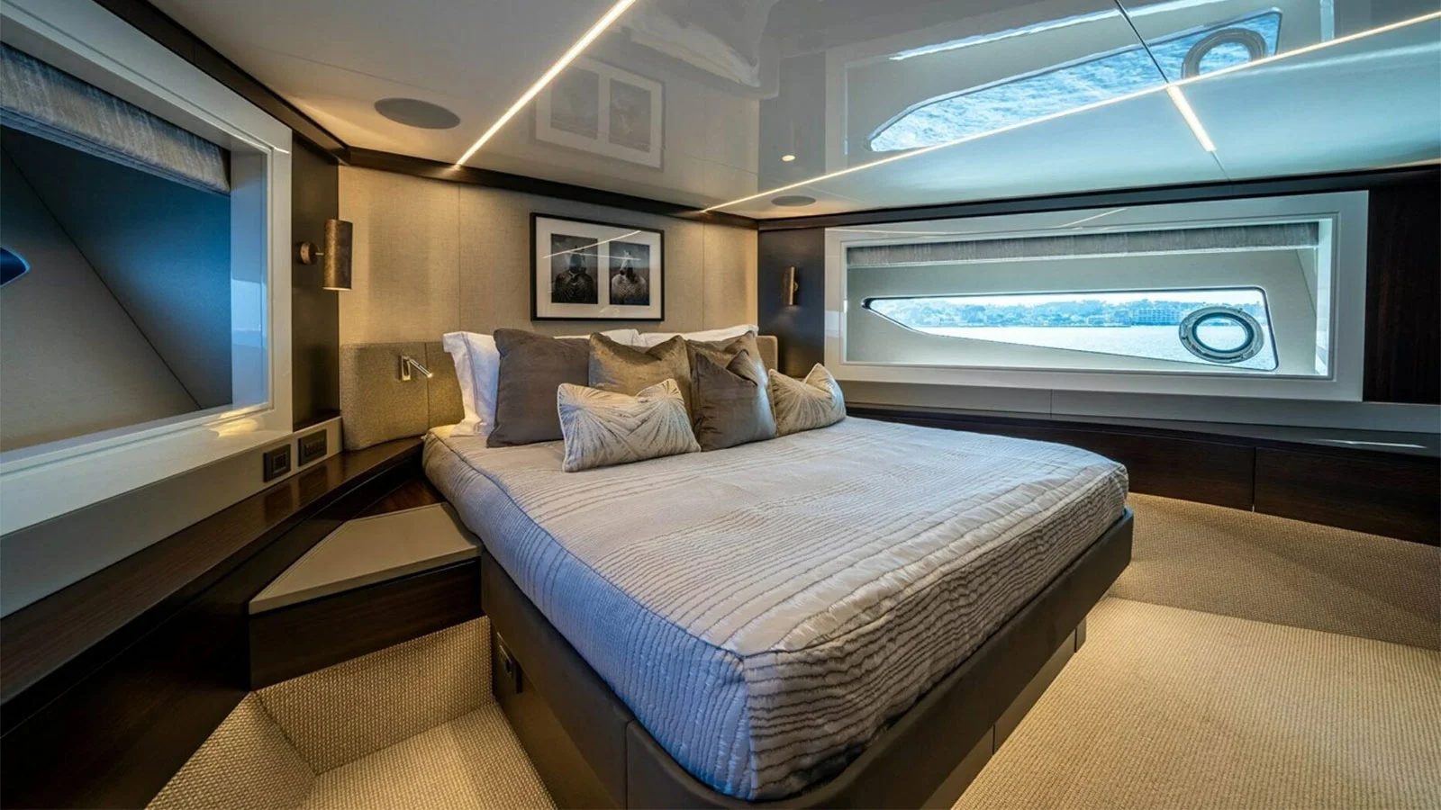 2022 Sunseeker 90 Ocean