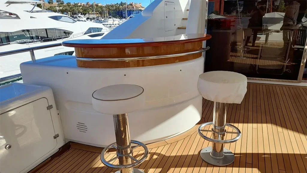 2010 Benetti Tradition 100