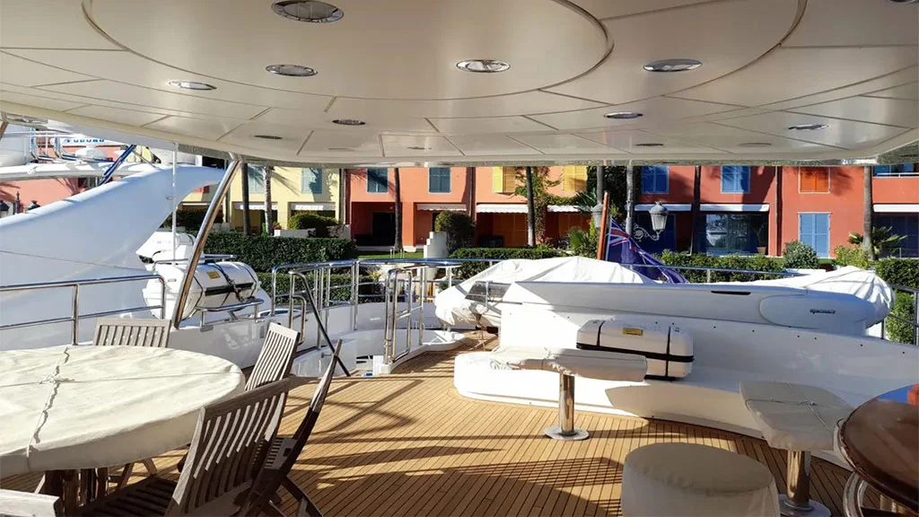 2010 Benetti Tradition 100
