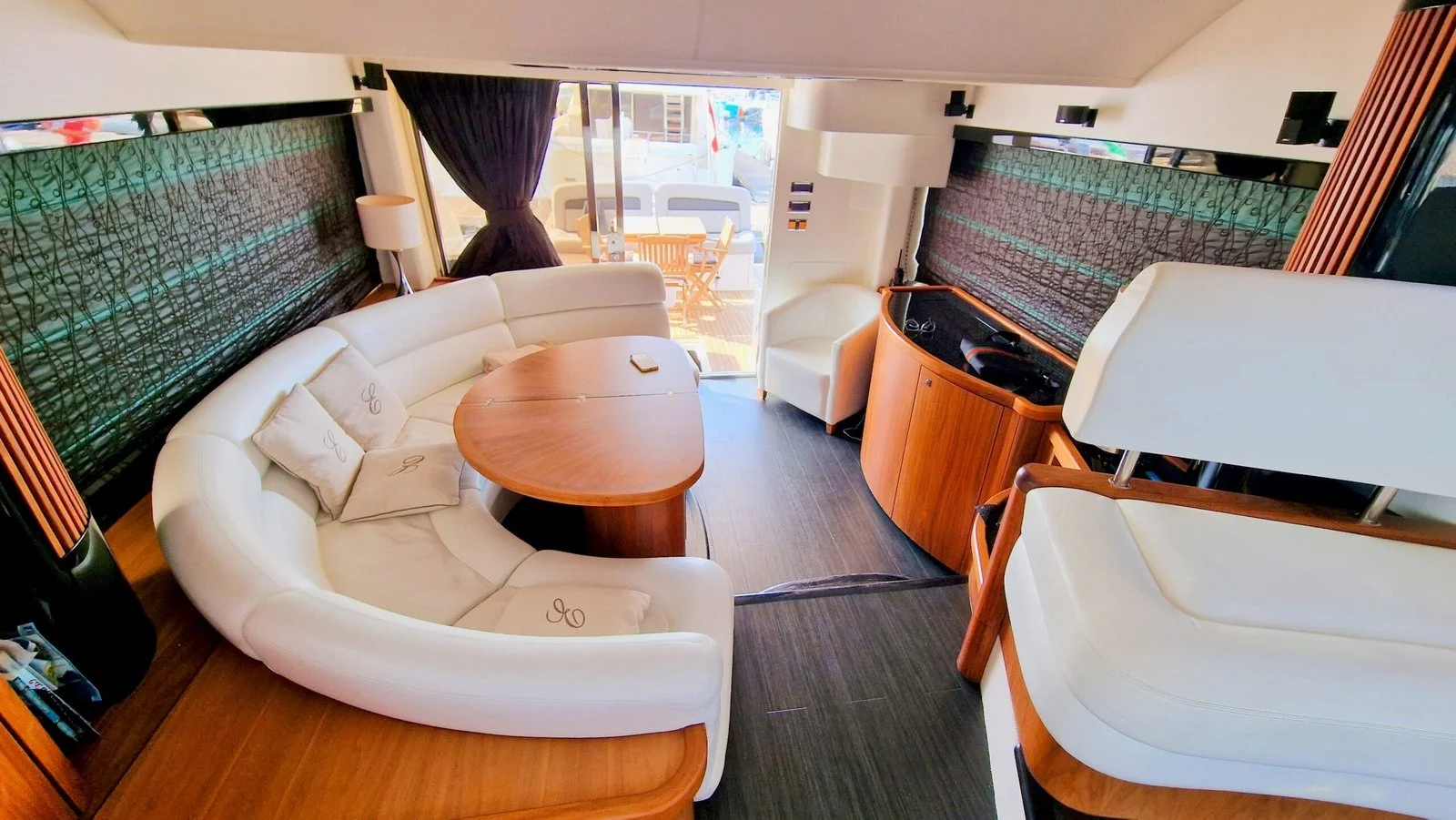 2010 Sunseeker Manhattan 52