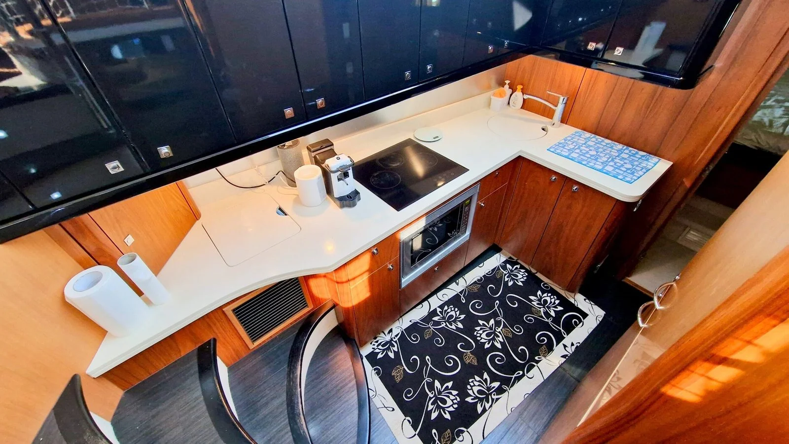 2010 Sunseeker Manhattan 52