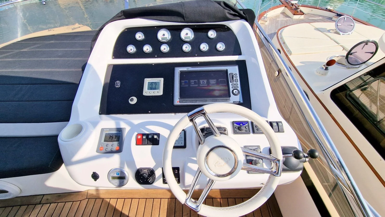 2010 Sunseeker Manhattan 52