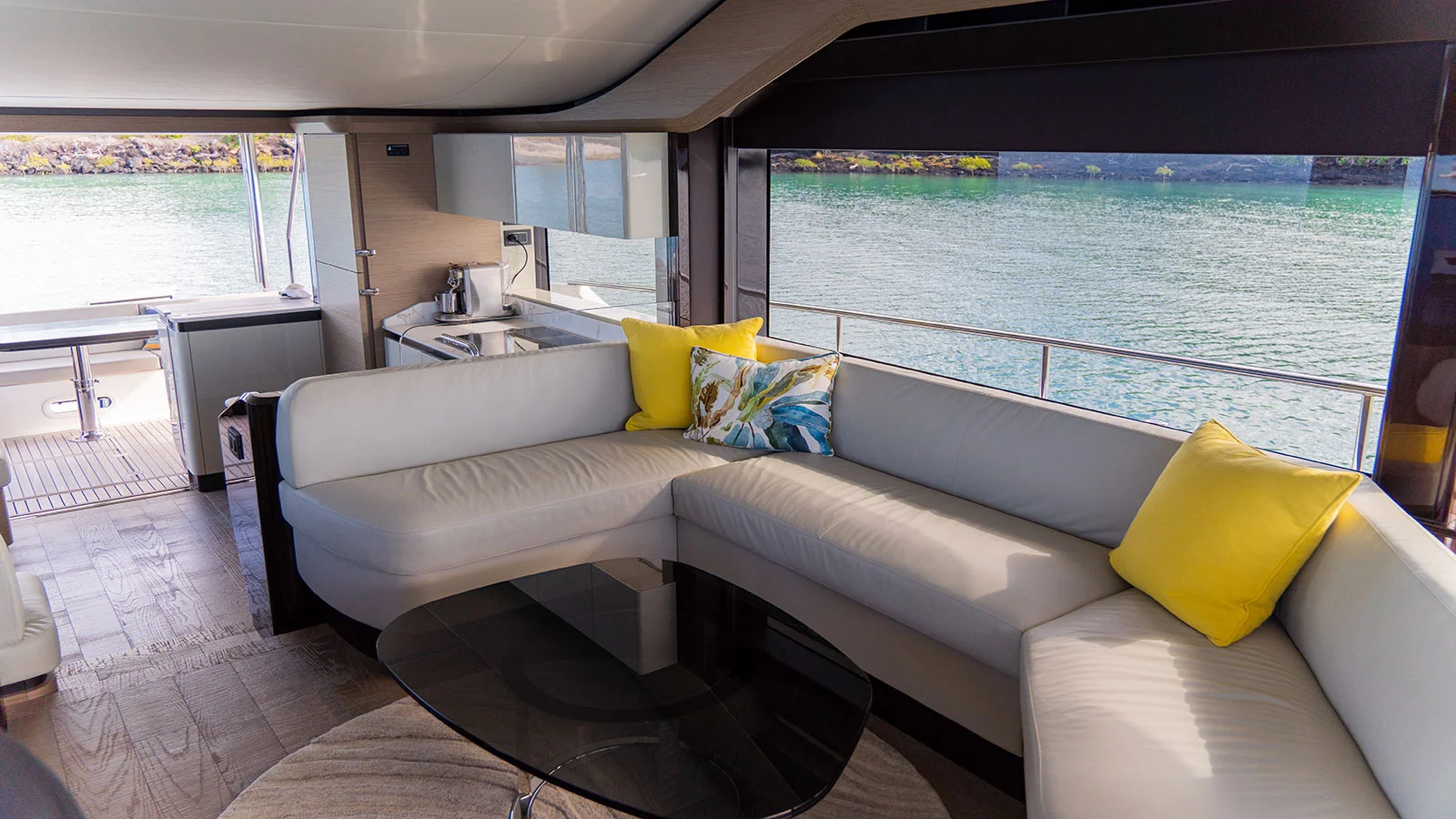 2022 Absolute Navetta 58