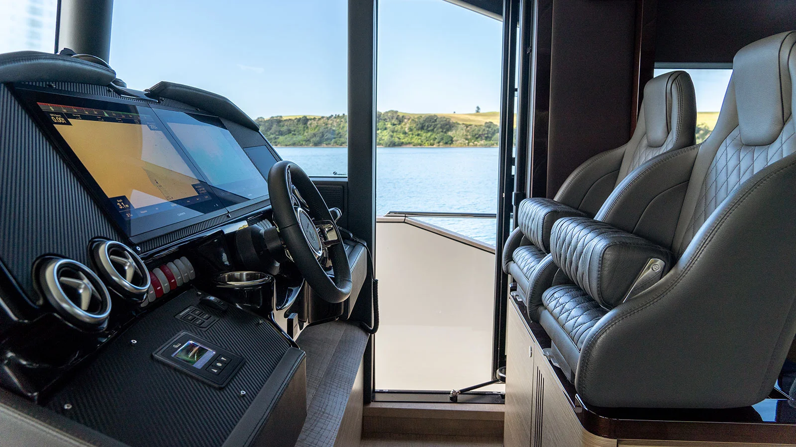 2022 Absolute Navetta 58