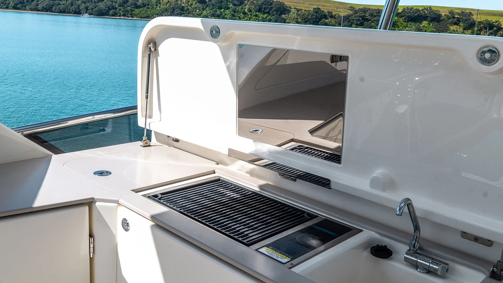 2022 Absolute Navetta 58