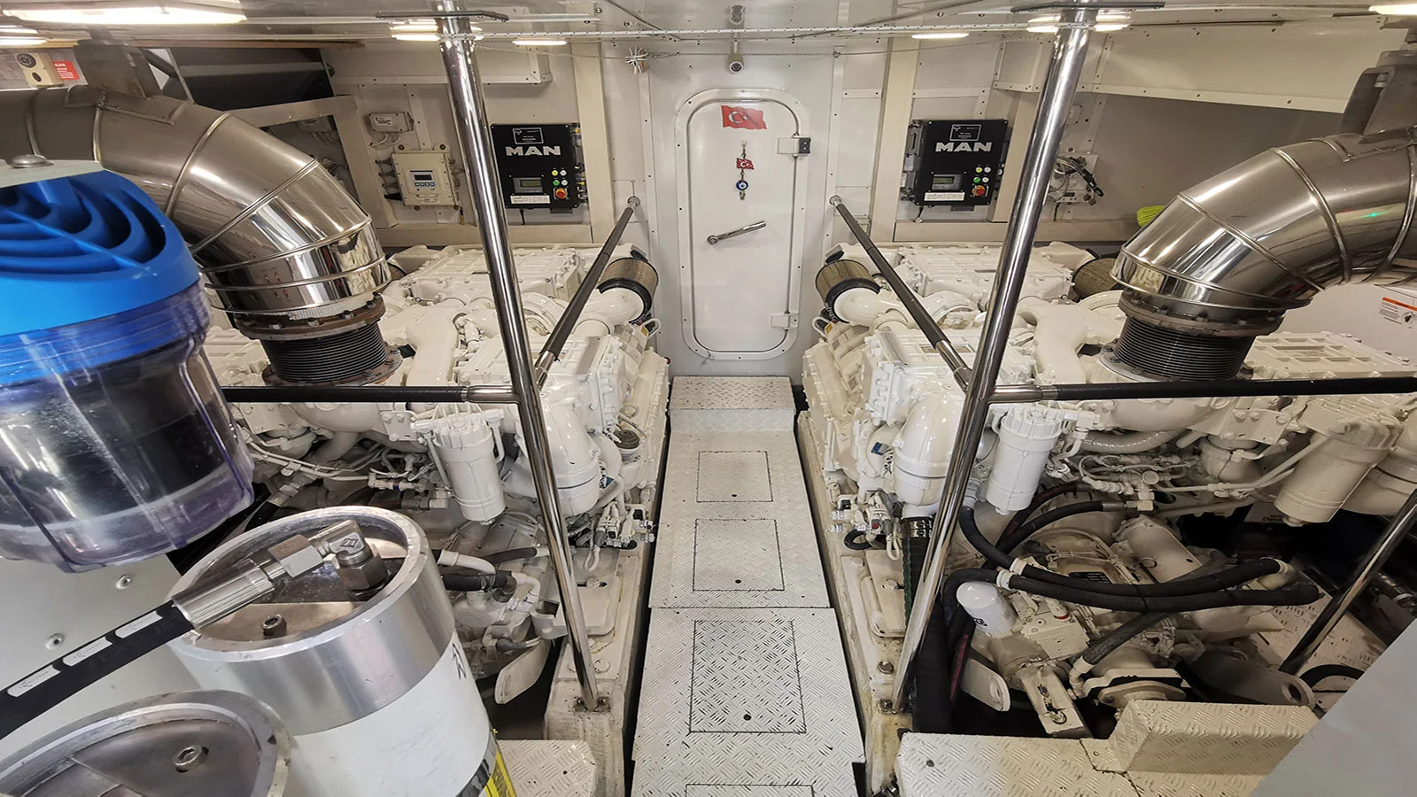 2017 Monte Carlo MCY 70