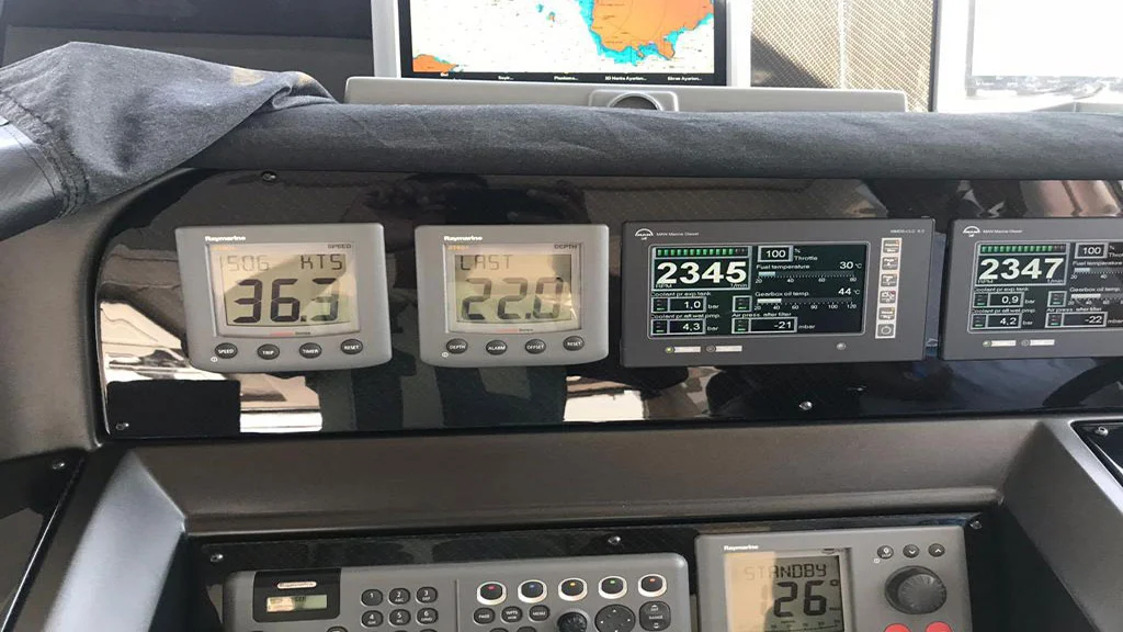 2010 Sunseeker Predator 74