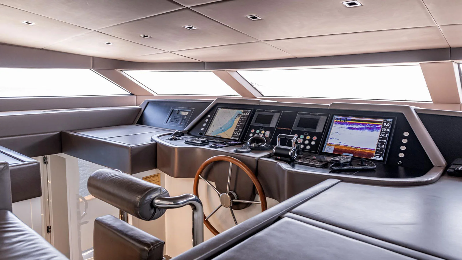 2014 Sanlorenzo SD92