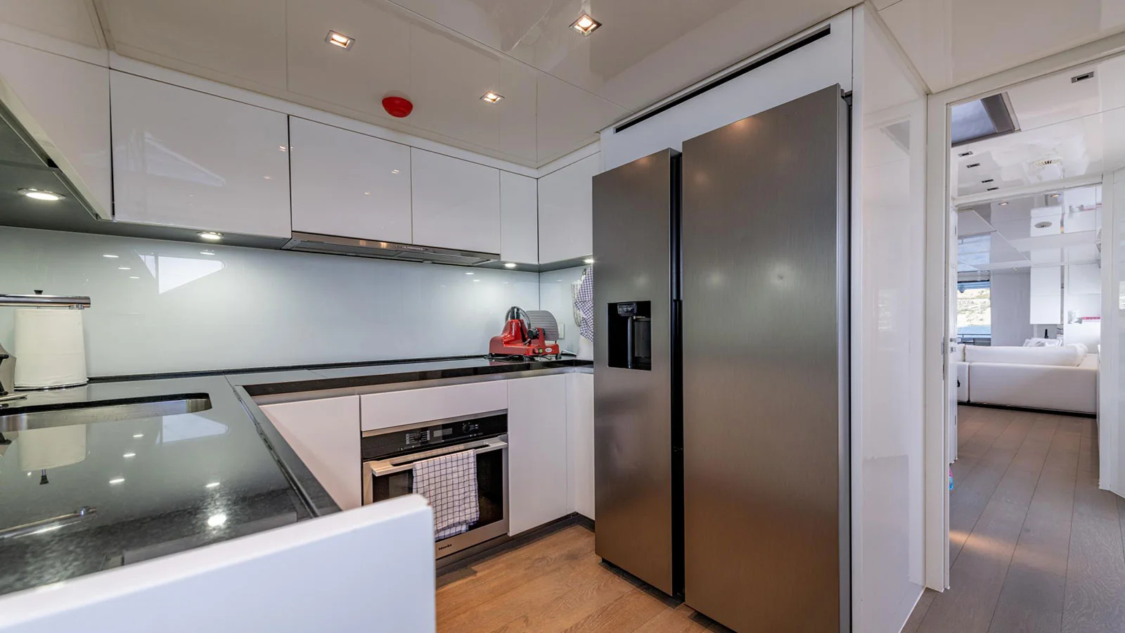 2014 Sanlorenzo SD92