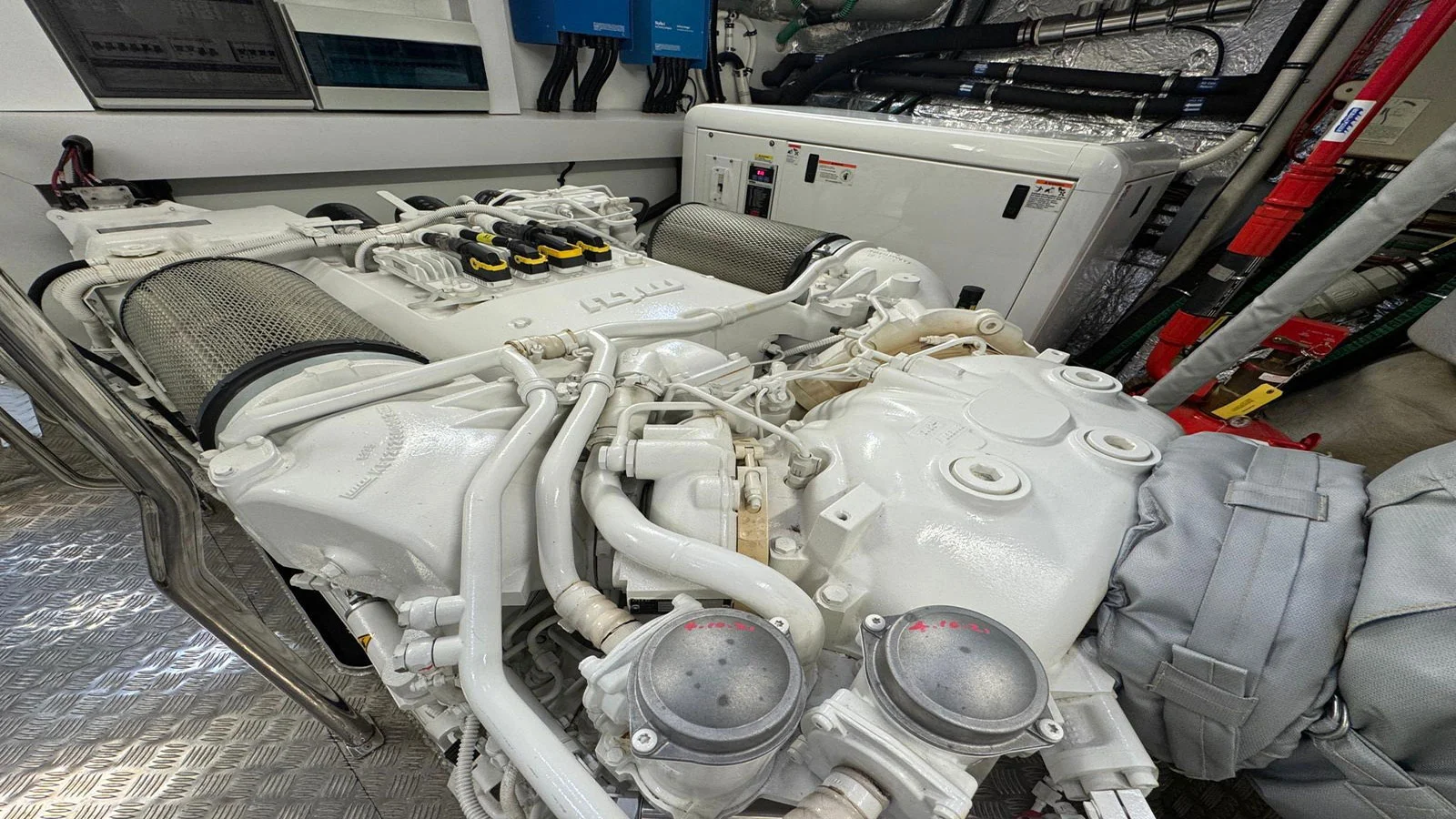 2016 Sunseeker 86 Yacht