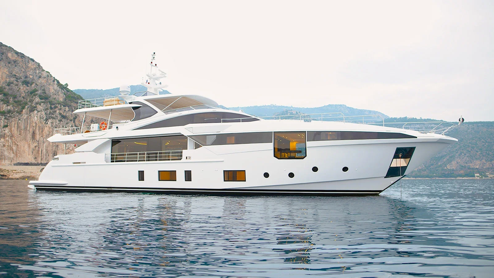 2017 Azimut Grande 35M