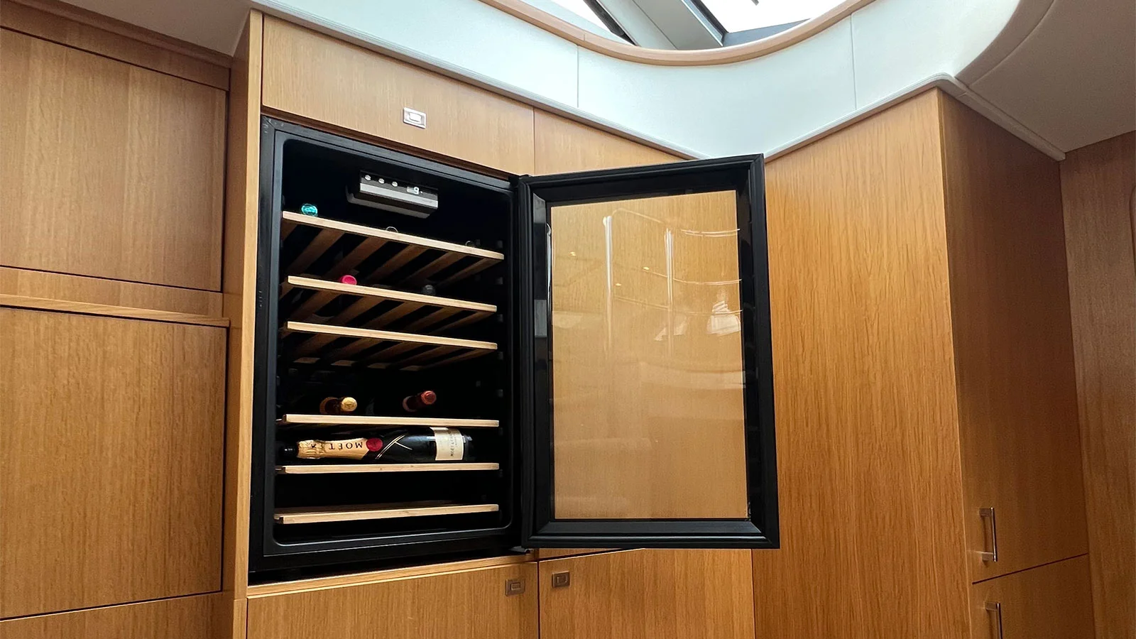 2009 Sunseeker Manhattan 52