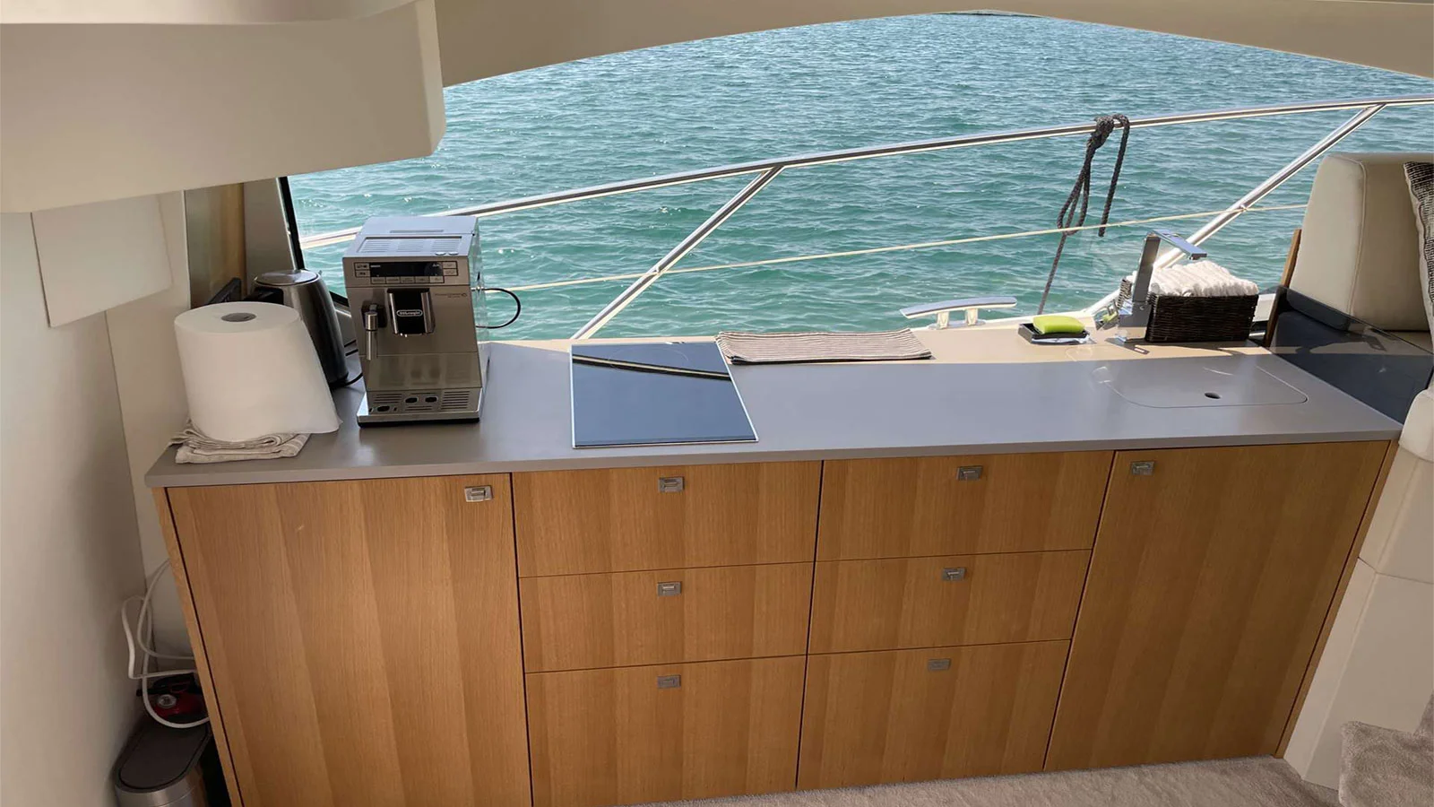 2009 Sunseeker Manhattan 52