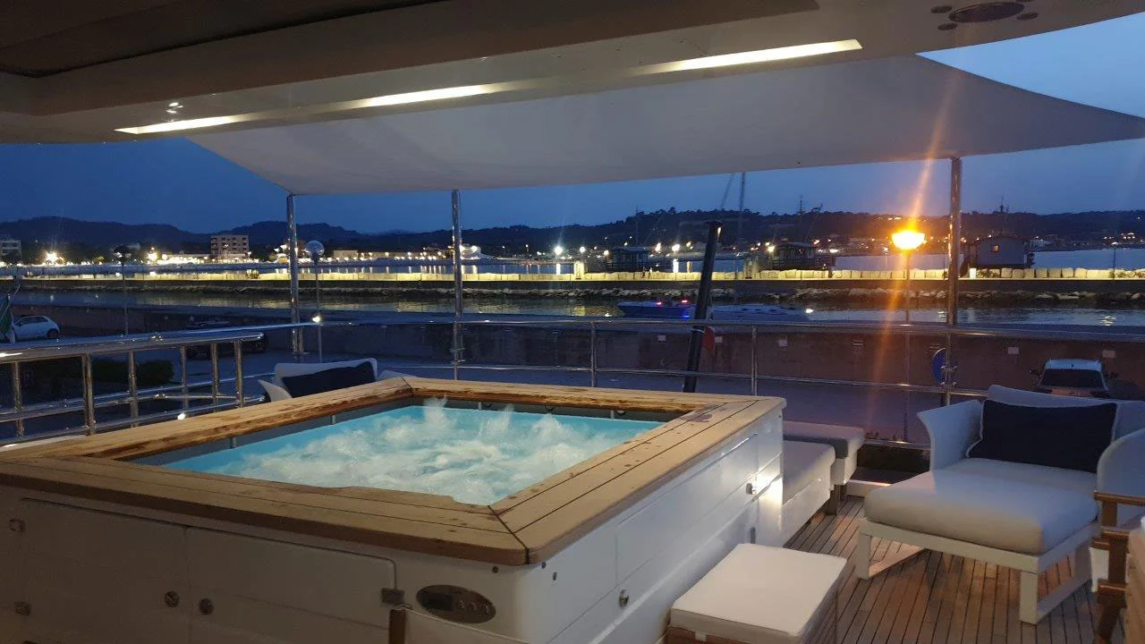 2013 Benetti 93 Delfino